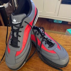 Brunswick Gray and Red bowling Shoes